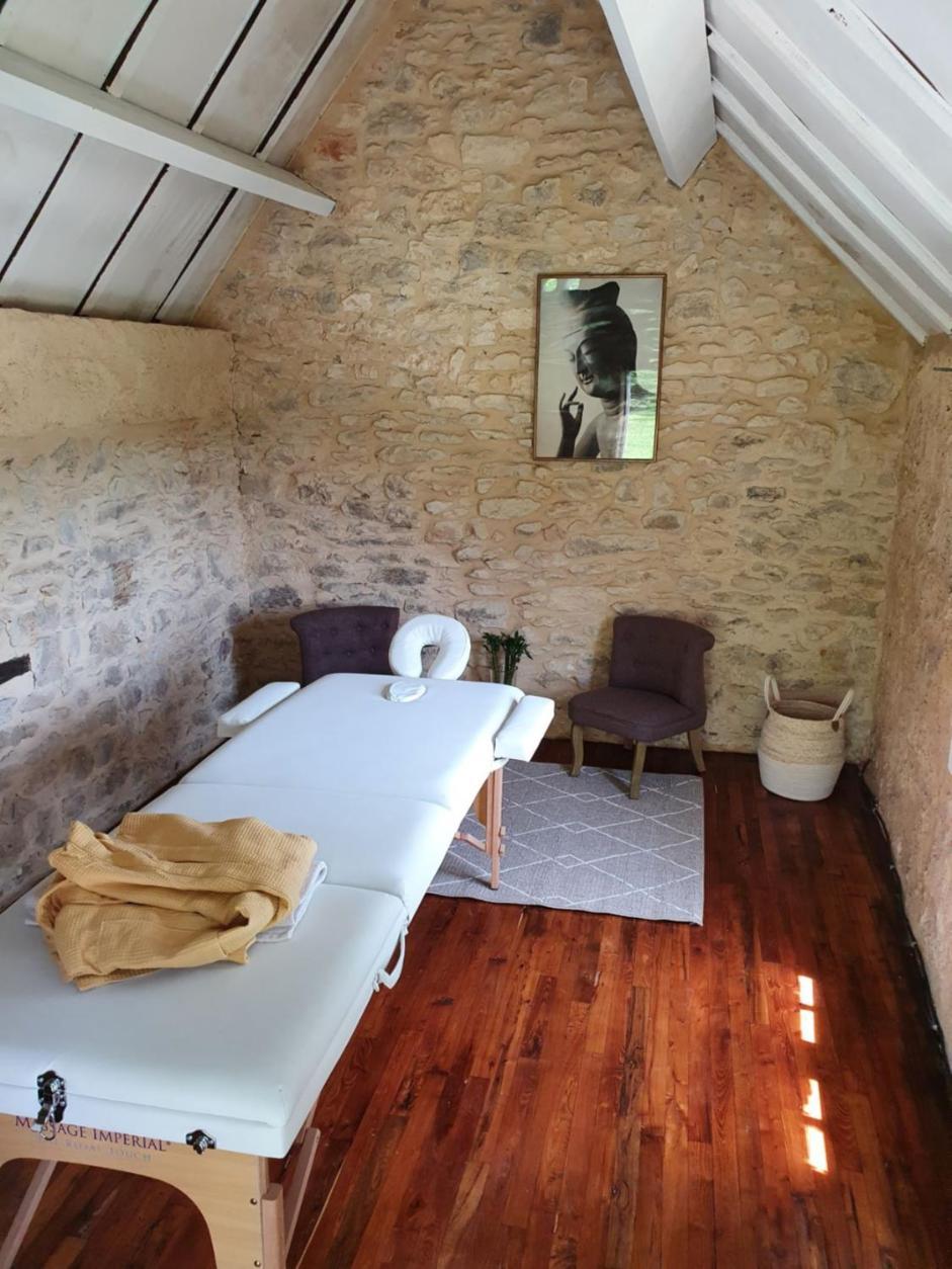 Les Pierres Lotoises - Chambre Dhotes Le Pigeonnier Reilhaguet ภายนอก รูปภาพ